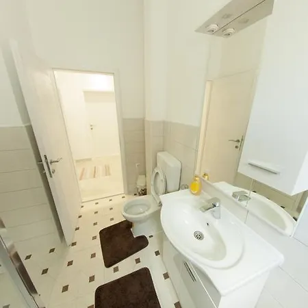 Πανσιόν A&o 3*